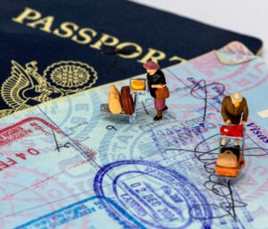 Al planear un viaje a Kenia, uno de los requisitos más importantes es obtener un visado.